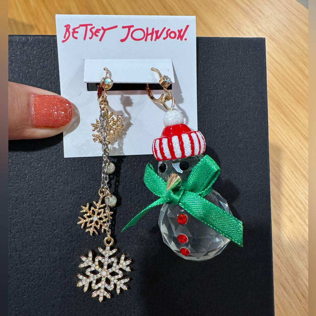 Betsey Johnson Snowman Earrings New